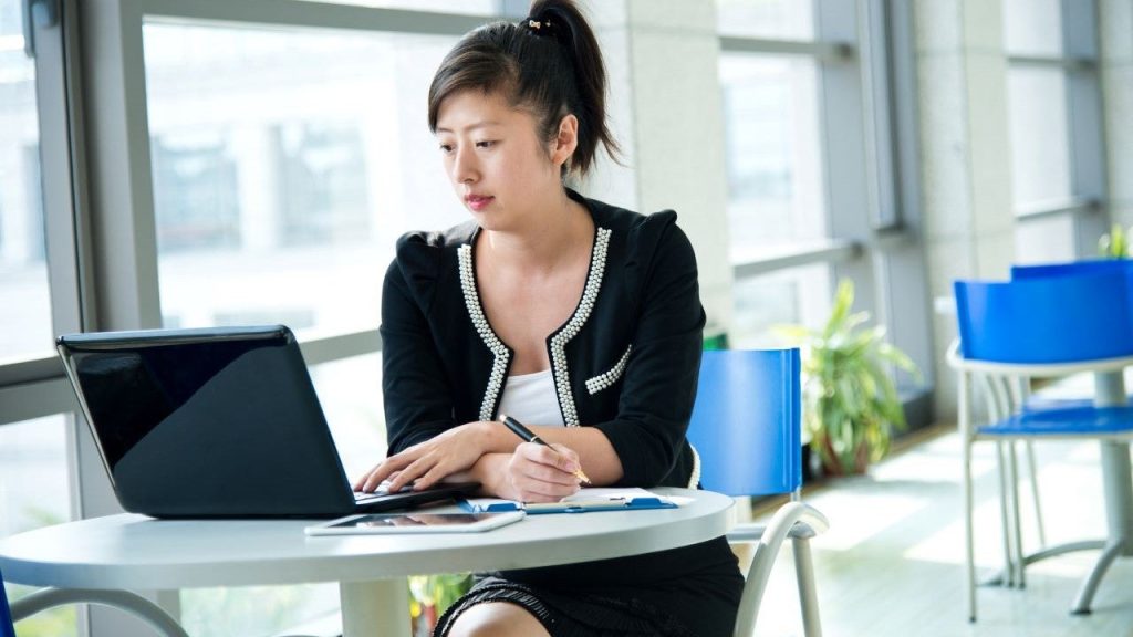 ETFs Vs. Index Funds: Key Differences And Similarities