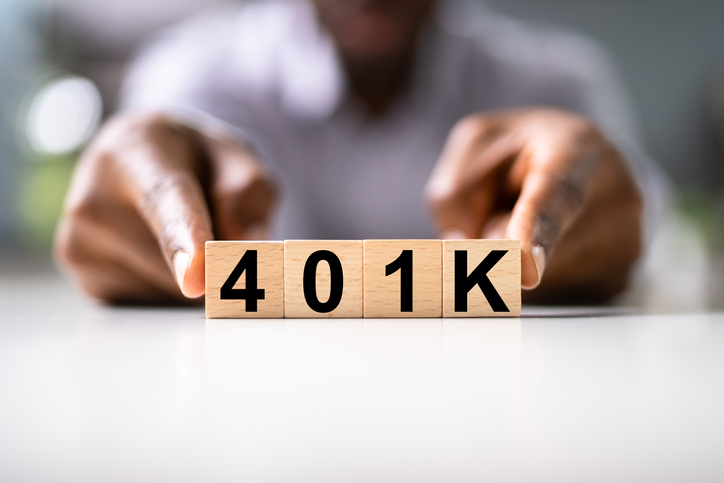 I’m 67 With $680k in My 401(k). Should I Convert to a Roth IRA to Avoid RMDs?